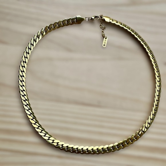 VTG‎ 18K Gold Plated Necklace 18" w Extender Herringbone Choker Collar Chain - Picture 1 of 10